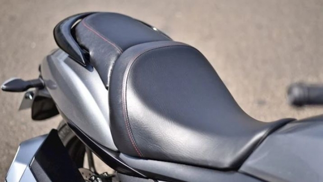 Yên xe Suzuki Intruder 150