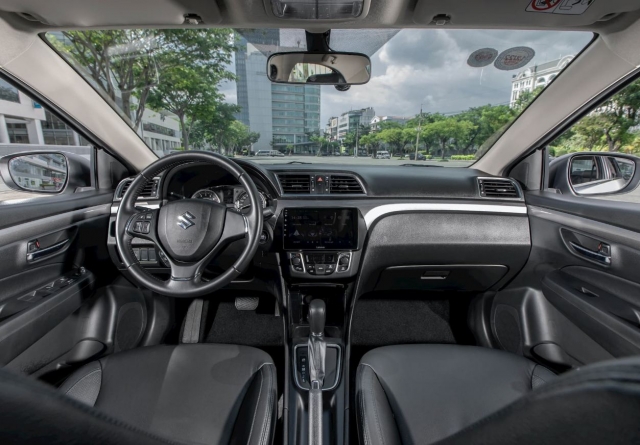 Nội thất Suzuki Ciaz 2020