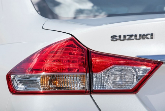 Đèn sau Suzuki Ciaz 2020