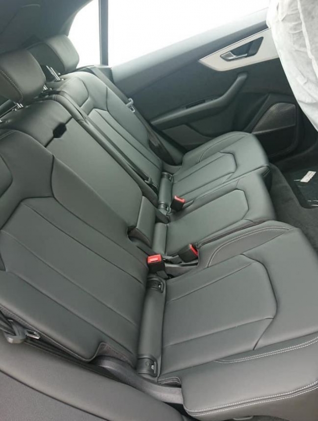 Nội thất Audi Q8