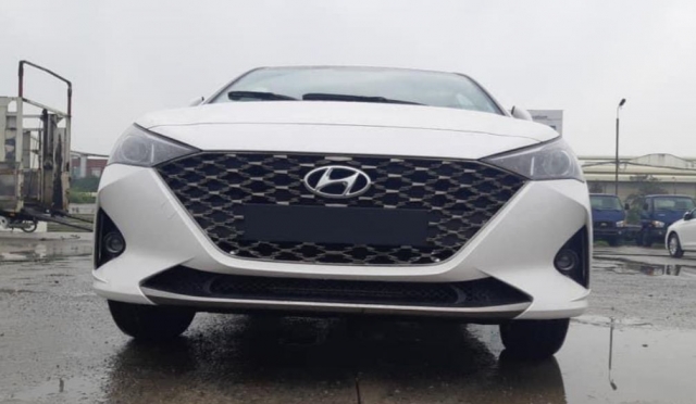 Đầu xe Hyundai Accent 2021