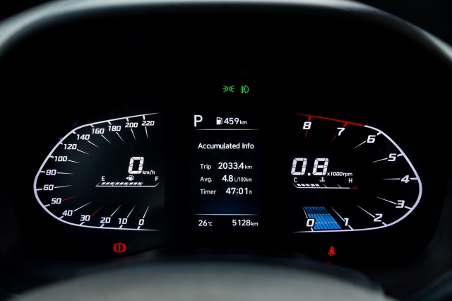 đồng hồ Accent 2021