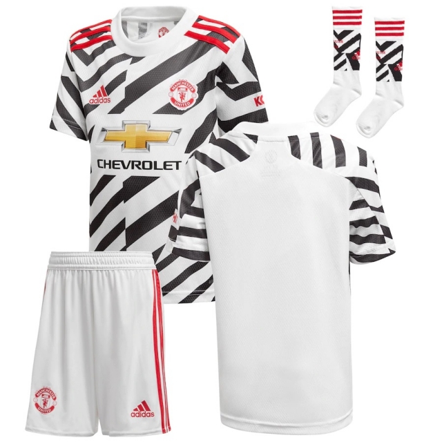 ao dau thu 3 cua Manchester United