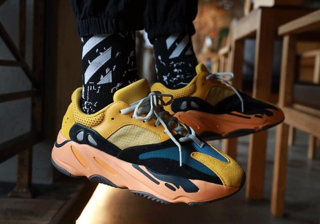 Kanye West sẽ ra mắt YEEZY BOOST 700