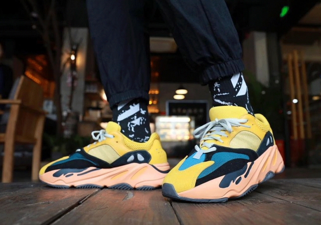 Kanye West sẽ ra mắt YEEZY BOOST 700
