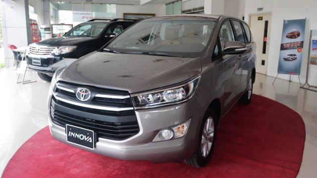 Toyota Innova giảm tới 60 triệu,
