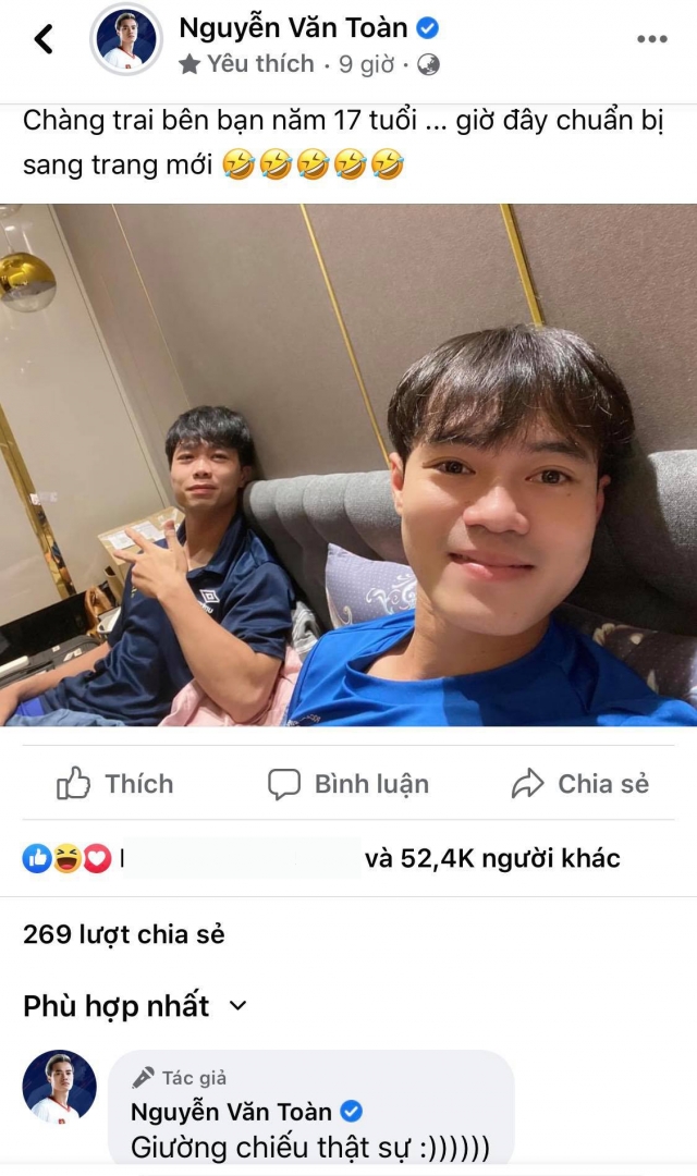 Văn Toàn 'lộ ảnh giường chiếu' chia tay Công Phượng lấy vợ Ảnh 1