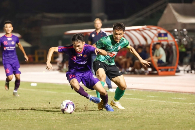 Trực tiếp TP. Hồ Chí Minh 0-0 Sài Gòn: Derby cân bằng Ảnh 1