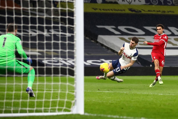 Trực tiếp Tottenham 1-2 Liverpool: Bàn thắng liên tiếp Ảnh 1