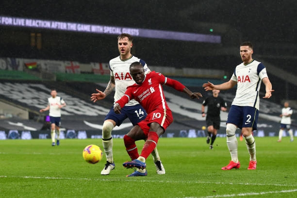 Trực tiếp Tottenham 1-3 Liverpool: Bàn thắng liên tiếp Ảnh 1