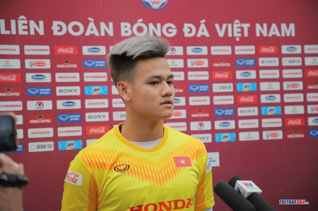 Tuyển thủ Việt Nam dành lời khen cho đàn em U22 Ảnh 1