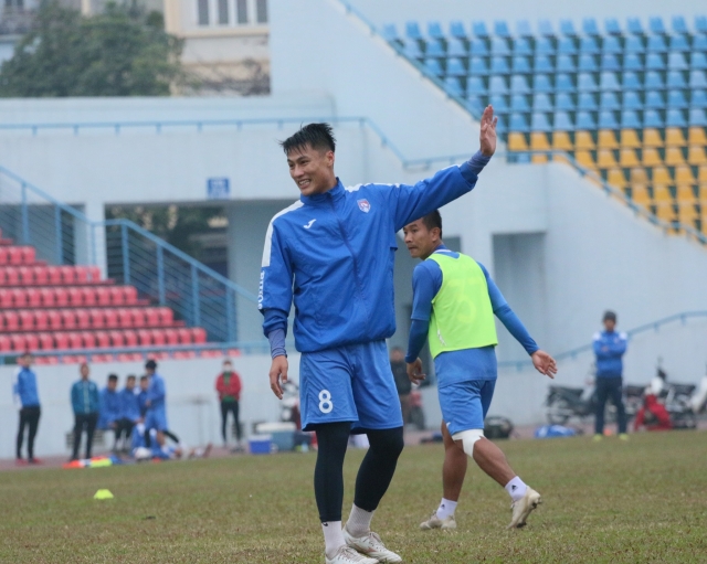 Mạc Hồng Quân báo tin vui trước thềm V-League 2021 Ảnh 1
