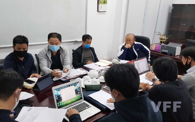 HLV Park bất ngờ hé lộ địa điểm thi đấu của VL World Cup 2022 Ảnh 1