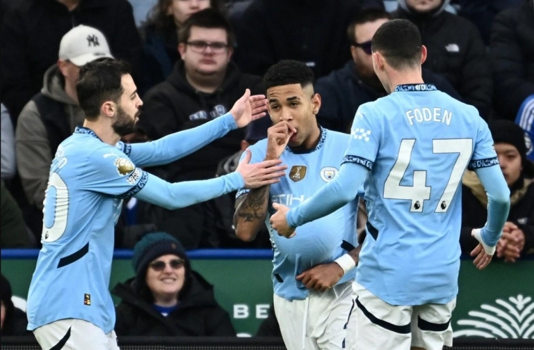 Trực tiếp Leicester 0-2 Man City: Bỏ lỡ đáng tiếc-576206