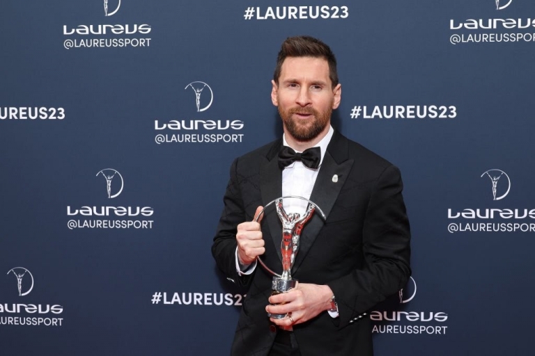 Nhận giải thưởng danh giá nhất, Messi nói điều thấu tận tâm can