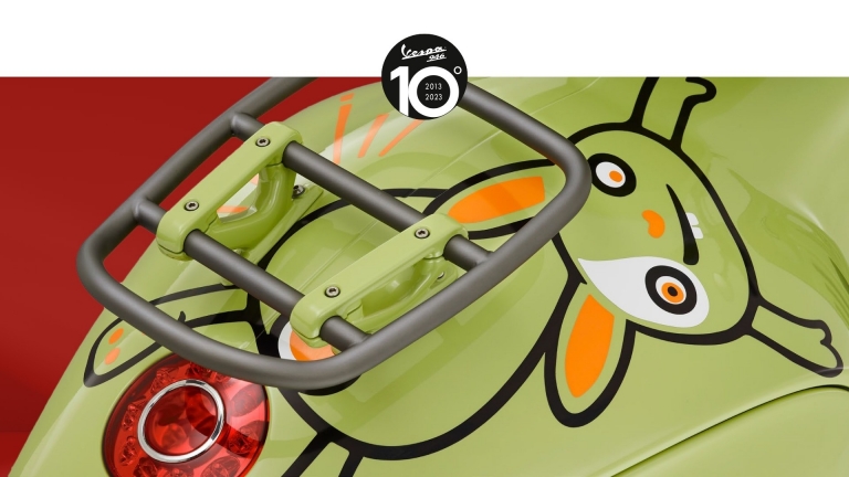 vespa-946-2023-2-1674702583.jpg