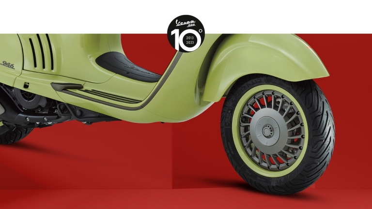 vespa-946-2023-3-1674702583.jpg