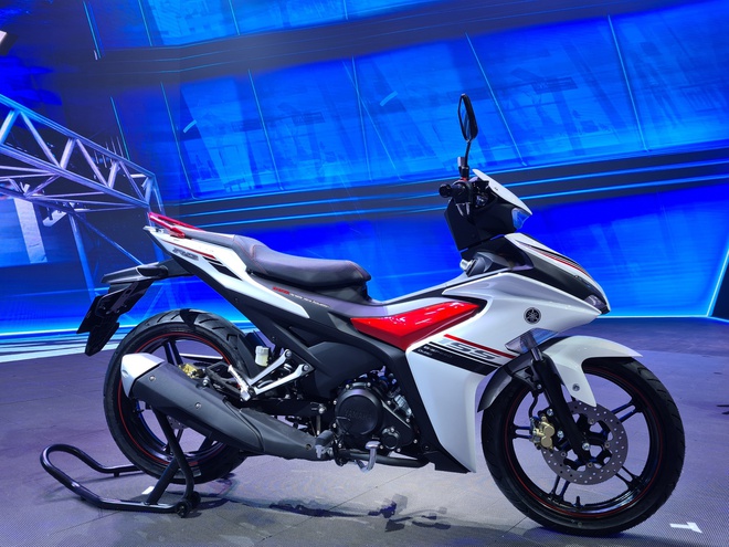 Yamaha 155 VVA 2021 về đại lý tăng giá mạnh