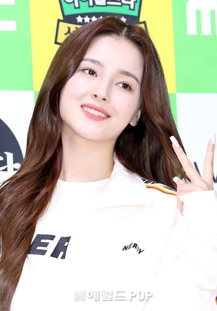 Thiên thần lai Nancy Momoland ra mắt với vai nữ chính trong phim truyền  hình Soulmate  Giải Cống hiến