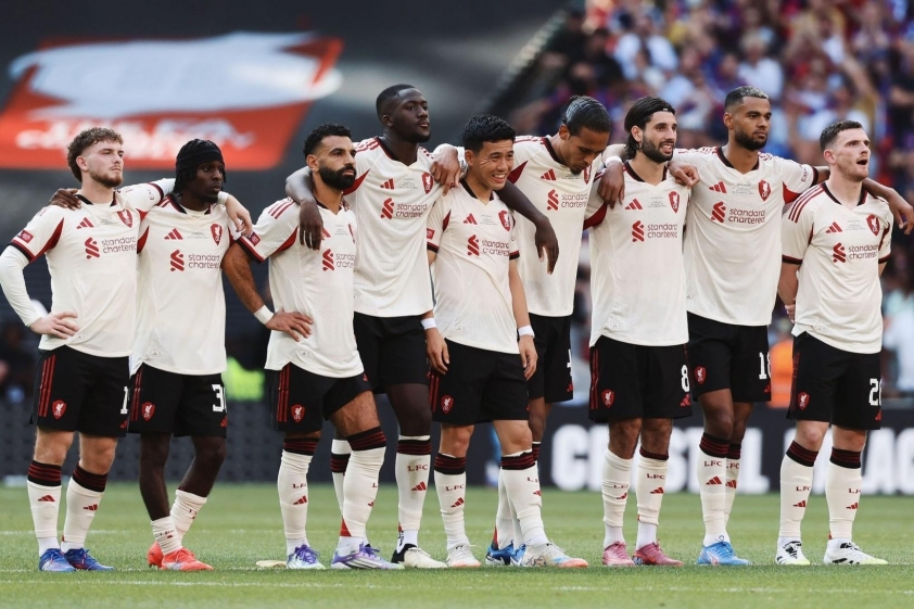 HLV Liverpool chính thức lên tiếngTuột chức vô địch, 682218