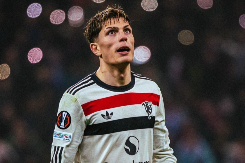 Chuyển nhượng MU ngày 20/8 : Garnacho từ chối Bayern, Amorim hối thúc thương vụ Martinez 688149