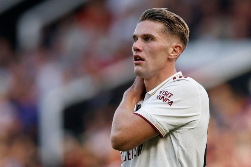 Vừa thắng MU, Arsenal đối mặt ngay với nguy cơ khủng hoảng