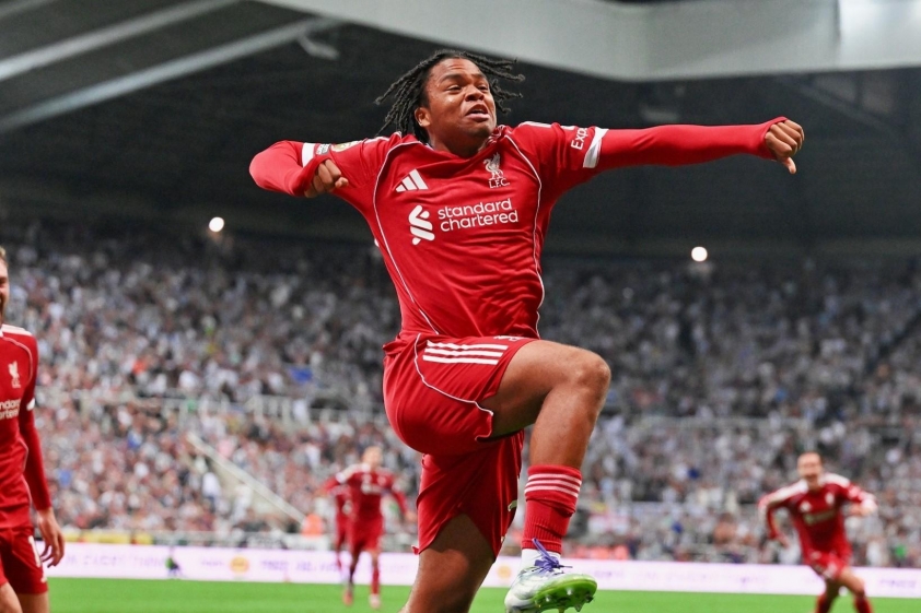 Vừa giành chiến thắng, Liverpool lại nhận ngay chỉ trích 692018