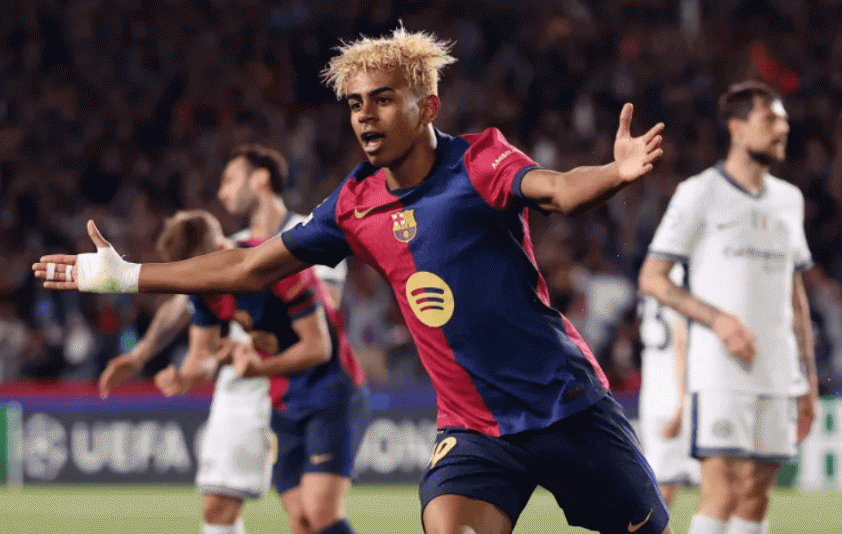 Lamine Yamal phản hồi HLV Barcelona sau những phát ngôn gây chú ý 7 Lamine Yamal lên tiếng đáp trả lại HLV trưởng Barcelona 698362