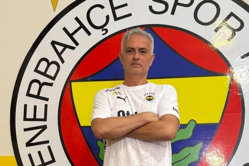 Mourinho bất ngờ được 1 CLB tại ngoại hạng Anh nhắm đến 701097