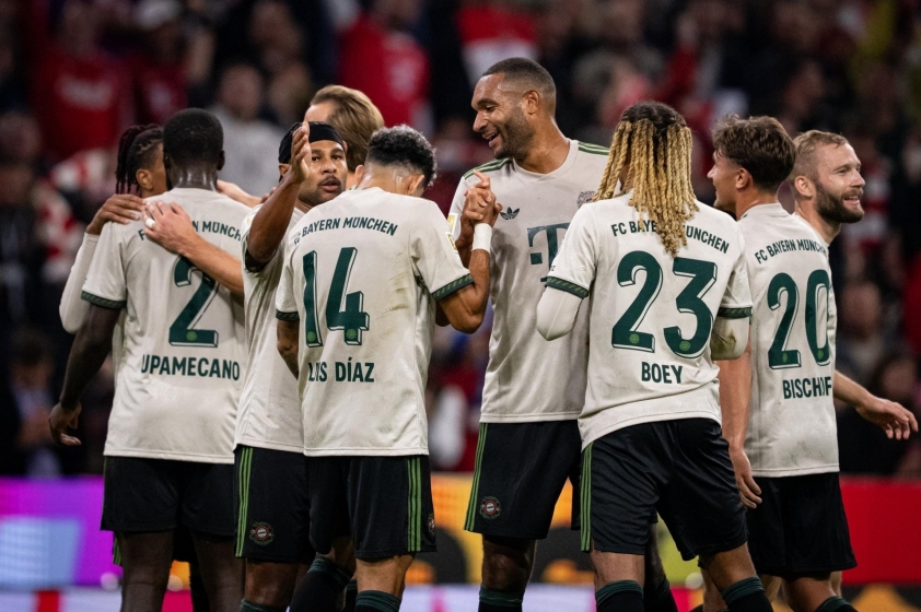 Harry Kane tạo kỷ lục, Bayern Munich vững chắc ở ngôi đầu bảng 711800