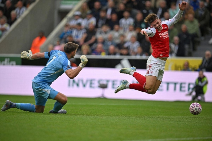 Arsenal gặp bất lợi, Mikel Arteta lên tiếng chỉ trích VAR 712839