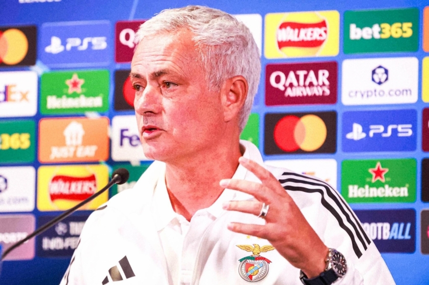 Mourinho lại muốn chiêu mộ thêm 1 cầu thủ của Real Madrid 713960