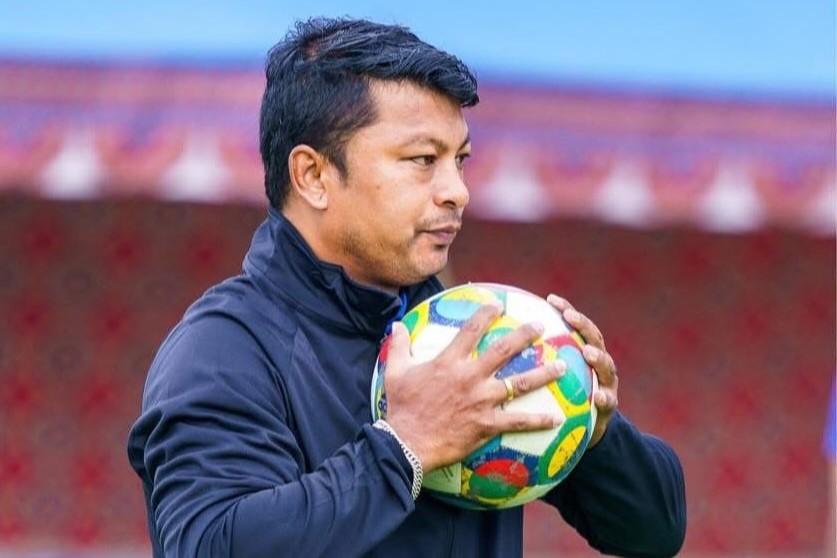 HLV Nepal: 'Việt Nam xứng đáng đi tiếp hơn Malaysia' 722259