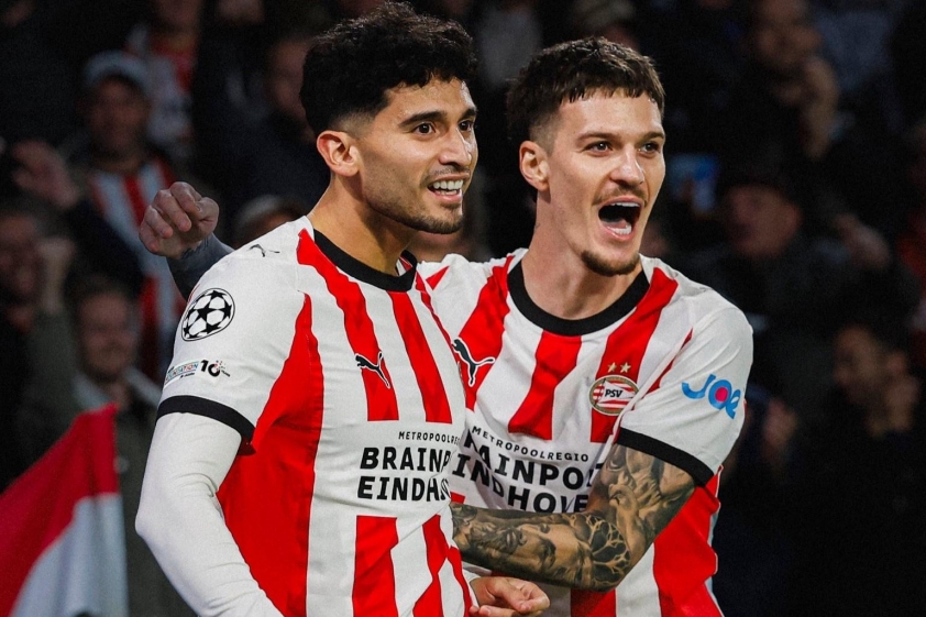 PSV ấn tượng hủy diệt Napoli với chiến thắng 6-0 4 Ngược dòng ấn tượng, PSV hủy diệt Napoli với 6 bàn thắng 726260