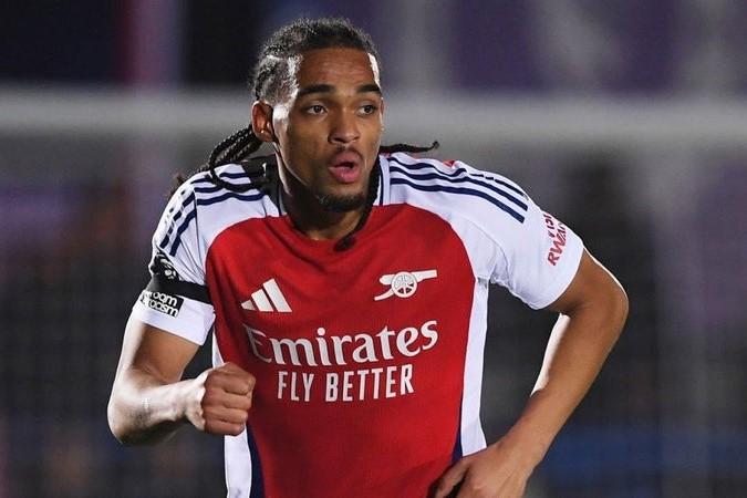 Ngôi sao cũ của Arsenal thú nhận nguồn gốc Malaysia 4 ffq5FdEDsHmsXdCQ9apT66kuleBFABpg