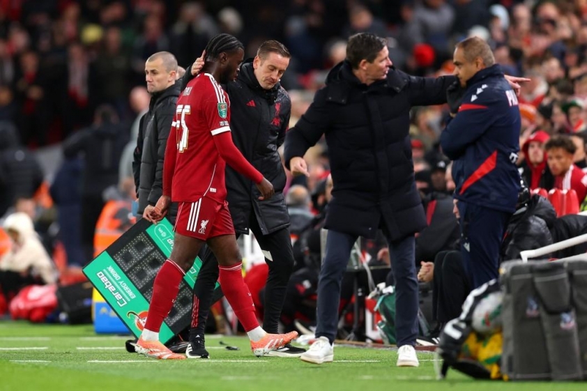 Liverpool hứng chịu thảm bại 0-3: Kết cục cay đắng! 4 GETTY_Liverpool-v-Crystal-Palace