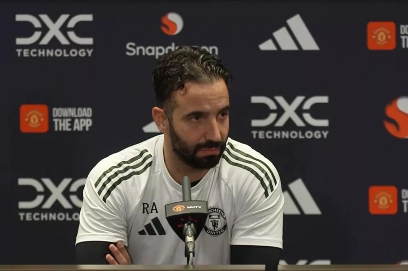 Ruben Amorim phản hồi sau khi bị đồng nghiệp 'châm chọc' 4 1_Screenshot-2025-10-30-at-14015