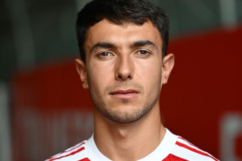 Tiền vệ hay nhất châu Âu hiện nay đang chơi cho Arsenal 732791