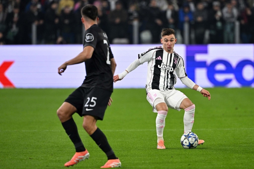 "Siêu tiền đạo ghi bàn, Juventus vẫn bế tắc trên sân nhà" 5 Siêu tiền đạo nổ súng, Juventus vẫn bất lực trên sân nhà 734867