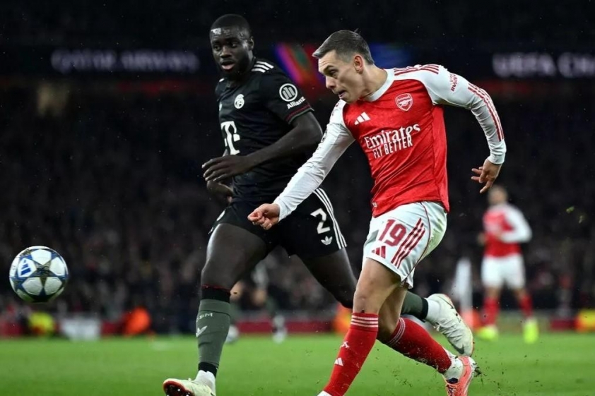 Arsenal trả giá đắt sau chiến thắng 3-1 trước Bayern Munich 748927