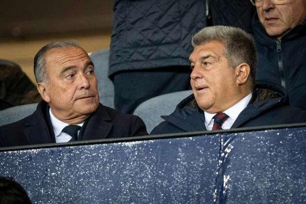 Nhân vật cấp cao ở Barcelona sắp sang Al Nassr của Ronaldo làm việc 673558