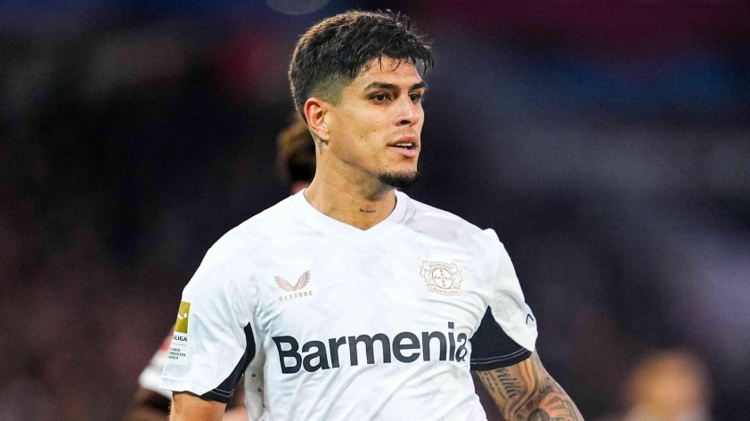Arsenal hủy chuyến bay của cầu thủ vì lý do bất ngờ 692745