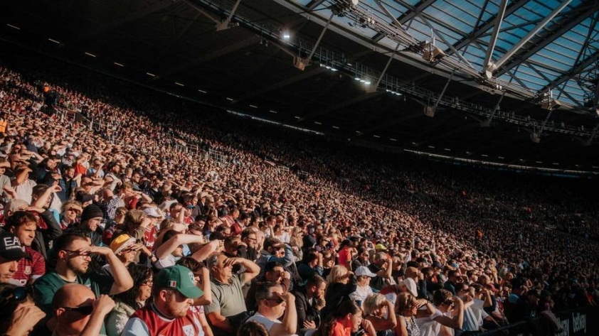 fans-1600