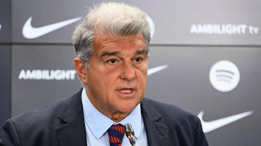 Barca và Joan Laporta đang bị chỉ trích dữ dội 703196