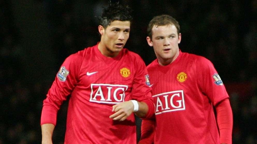 Rooney: 'Ronaldo có trí tuệ bóng đá hơn bất kỳ ai tôi từng gặp' 4 Rooney thừa nhận 'bị choáng ngợp' trước bộ não bóng đá của Ronaldo 710603