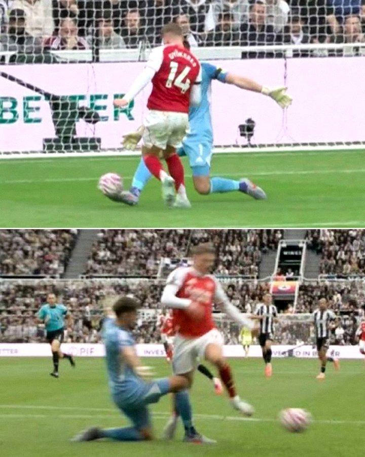 Tại sao Arsenal không bị thổi phạt đền? 5 Vì sao Arsenal không bị thổi penalty? 712847