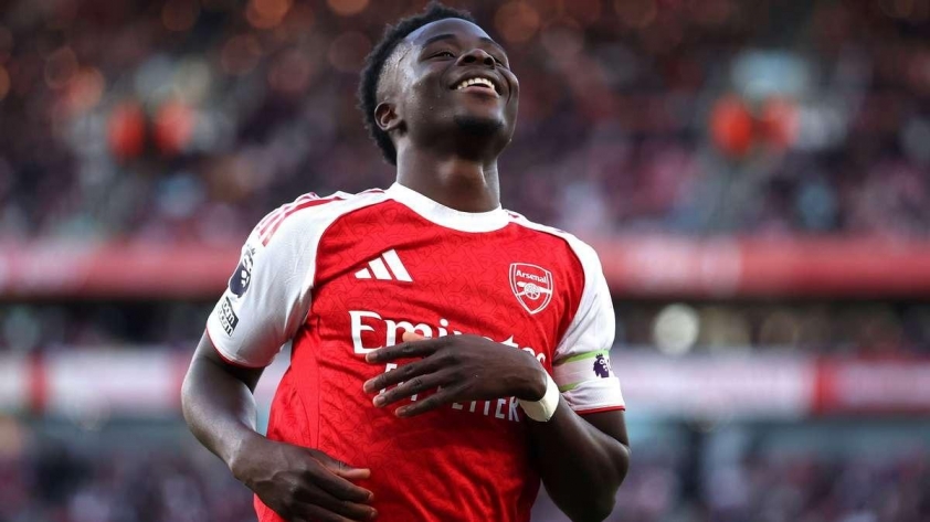 Arsenal chuẩn bị 'siêu hợp đồng' quyết giữ chân Bukayo Saka 713524