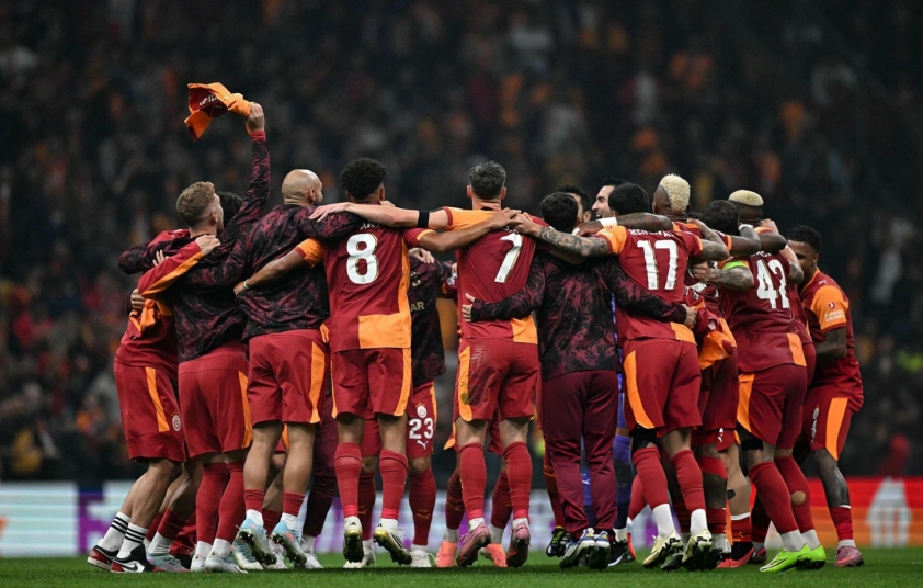 Virgil van Dijk: 'Galatasaray không xứng đáng có được chiến thắng?' 714100
