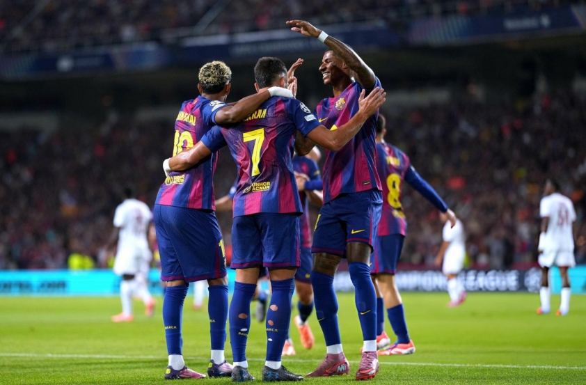 Thua PSG, Barca vẫn lập kỷ lục chưa từng có 714875
