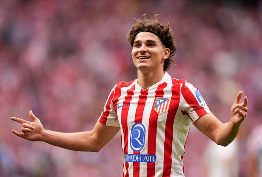Liverpool quyết đấu Barca vì nhà vô địch World Cup 715654